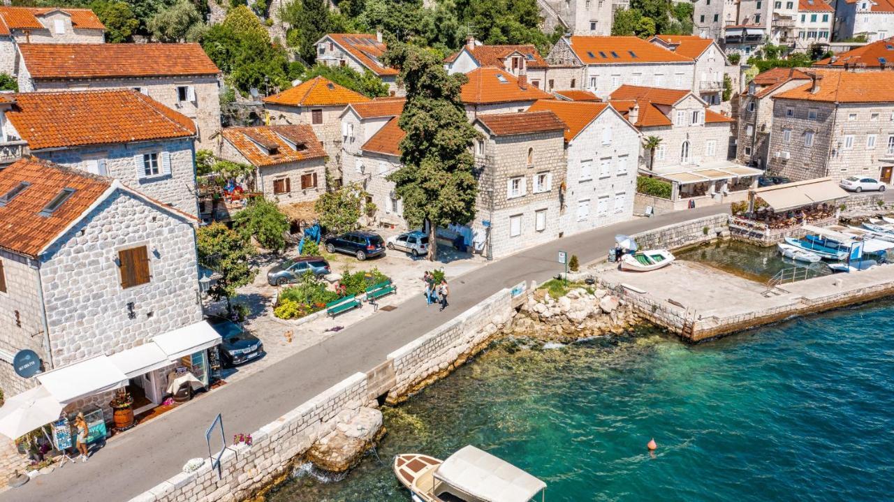 Charming Bohemian House In Perast Villa Exterior photo