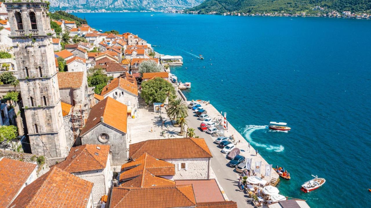 Charming Bohemian House In Perast Villa Exterior photo